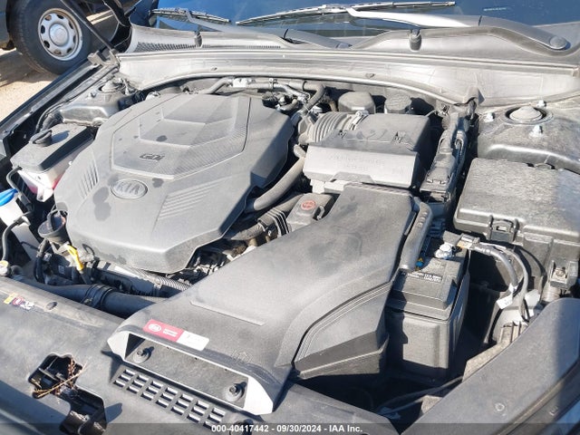 KNALC4J15L5237431 KIA Cadenza Technology