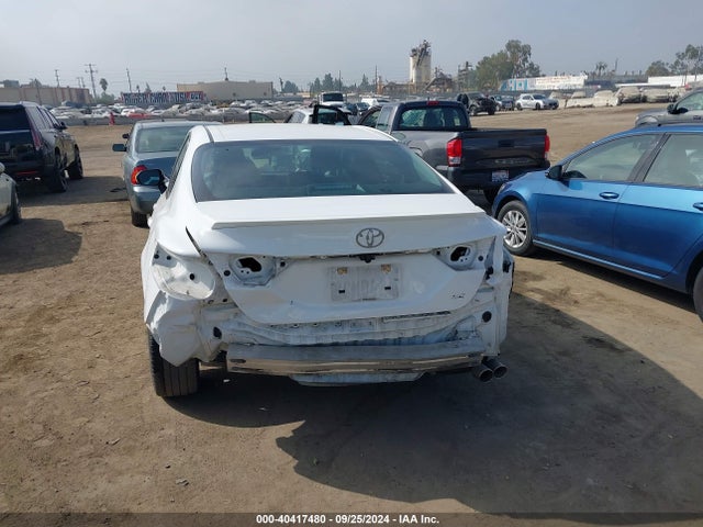 Toyota CAMRY SE 2018 4T1B11HK5JU585049 Image 16