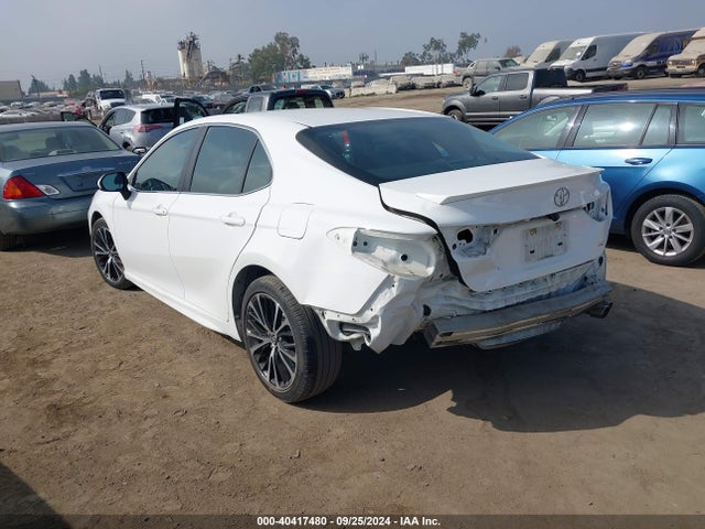 Toyota CAMRY SE 2018 4T1B11HK5JU585049 Image 3