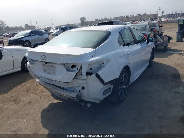 Toyota CAMRY SE 2018 4T1B11HK5JU585049 Image 4