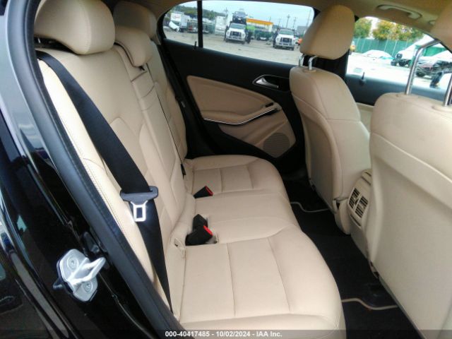 WDCTG4GBXJJ463941 Mercedes-Benz Gla 250 4matic