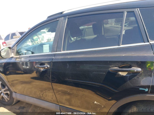 Toyota RAV4 LE 2017 2T3ZFREVXHW333599 Image 15