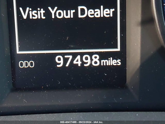 Toyota RAV4 LE 2017 2T3ZFREVXHW333599 Image 16