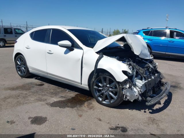 JM1BPAKM7P1600593 Mazda Mazda3 2.5 S Select