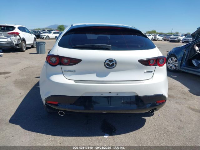 JM1BPAKM7P1600593 Mazda Mazda3 2.5 S Select