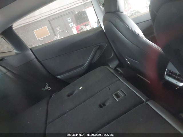 2021 TESLA MODEL Y 5YJYGDEE8MF246084 Photo 7