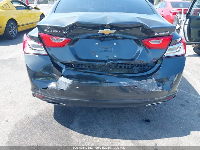 1G1ZH5SX7HF176990 Chevrolet Malibu Premier