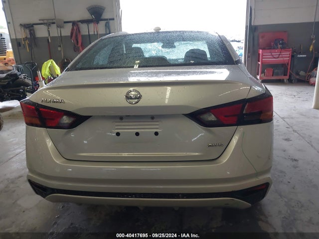 1N4BL4BW3LC268641 Nissan Altima S Intelligent Awd