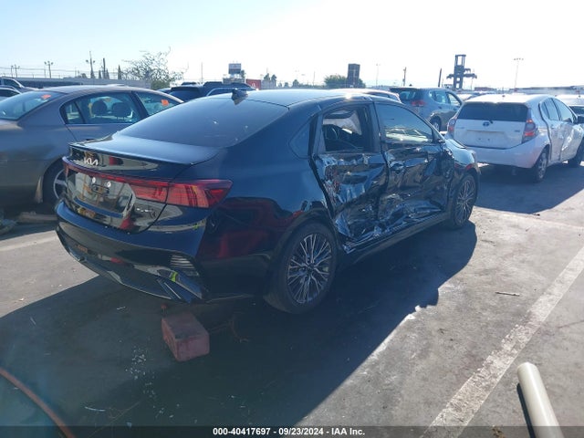 KIA Forte Gt-line 2022 3KPF54ADXNE442237 Image 4