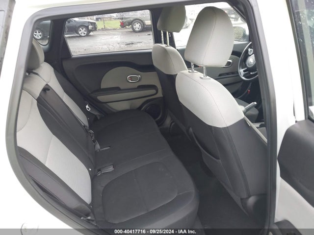 KIA Soul 2014 KNDJN2A29E7739898 Image 8