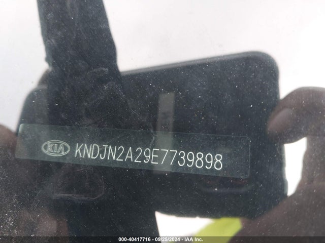KIA Soul 2014 KNDJN2A29E7739898 Image 9