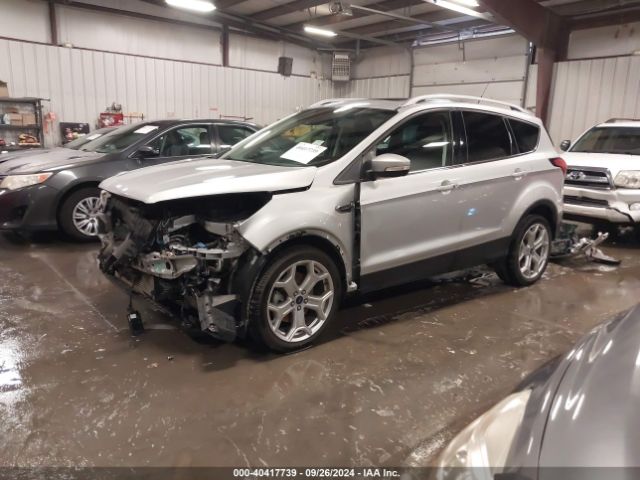 1FMCU0J95KUC57273 Ford Escape Titanium
