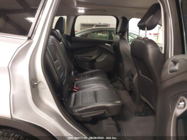 1FMCU0J95KUC57273 Ford Escape Titanium