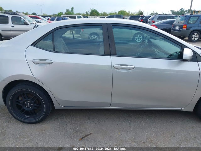 Toyota COROLLA LE 2016 5YFBURHE1GP416995 Image 13