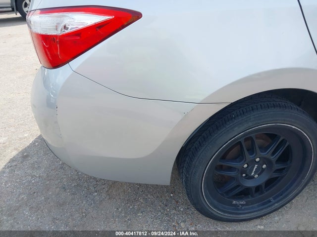 Toyota COROLLA LE 2016 5YFBURHE1GP416995 Image 18