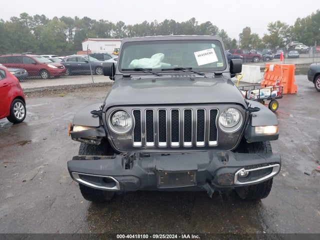1C4HJXEN3JW192994 Jeep Wrangler Unlimited Sahara 4x4