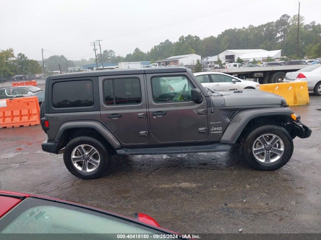 1C4HJXEN3JW192994 Jeep Wrangler Unlimited Sahara 4x4