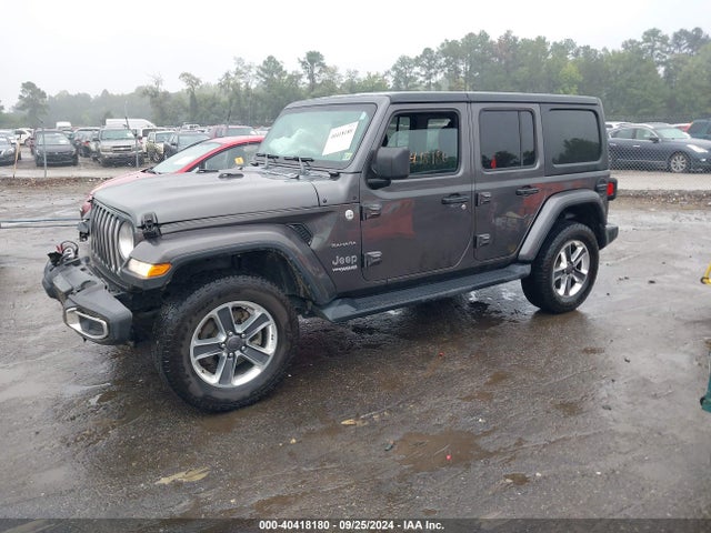 1C4HJXEN3JW192994 Jeep Wrangler Unlimited Sahara 4x4