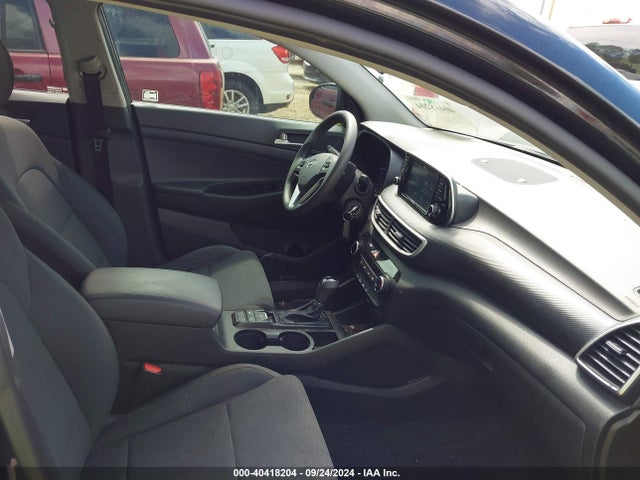 KM8J23A48LU083249 Hyundai TUCSON SE