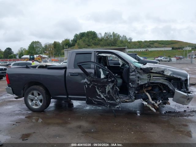 1C6RR7FG5KS688621 RAM 1500 Classic Tradesman Quad Cab 4x4 6'4 Box