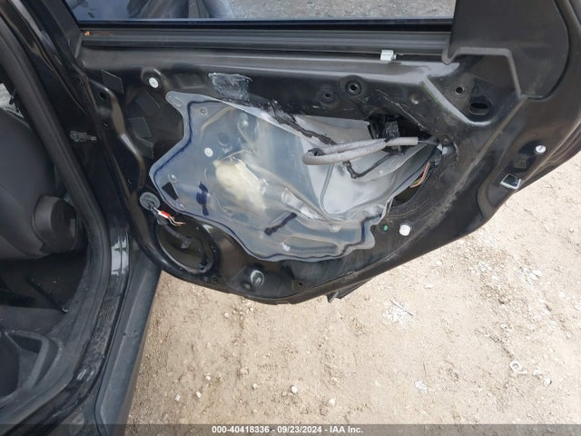 Ford FOCUS SE 2014 1FADP3F23EL437431 Image 17