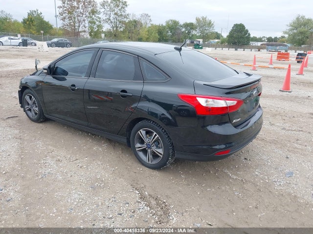 Ford FOCUS SE 2014 1FADP3F23EL437431 Image 3