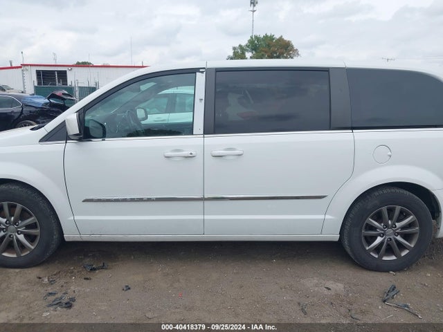 2C4RC1HG3FR584253 Chrysler Town & Country S