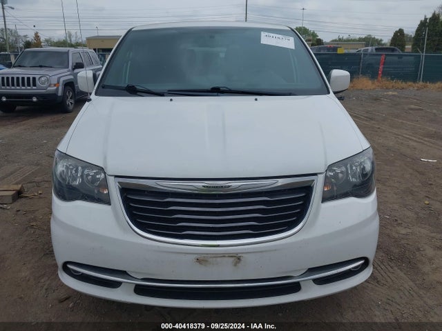 2C4RC1HG3FR584253 Chrysler Town & Country S
