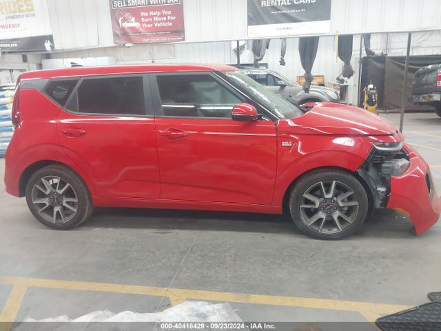 KIA Soul Turbo 2022 KNDJ53AF7N7186712 Image 12