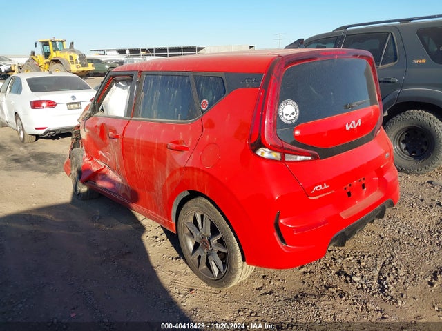 KIA Soul Turbo 2022 KNDJ53AF7N7186712 Image 3