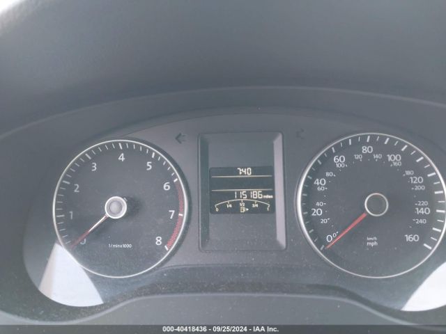3VWL07AJ4EM389465 Volkswagen Jetta 1.8t Sel