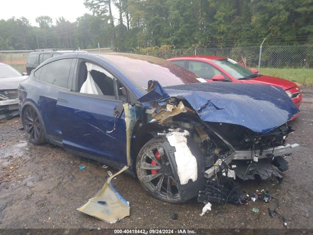 2024 TESLA MODEL X 7SAXCBE6XRF438055 Photo 0