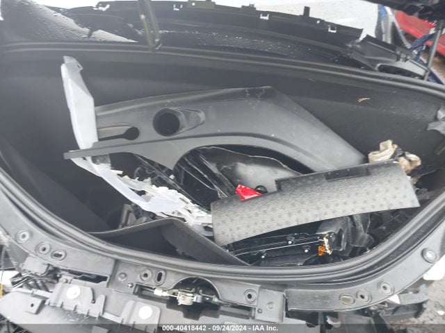 2024 TESLA MODEL X 7SAXCBE6XRF438055 Photo 9