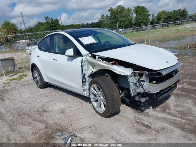 2021 TESLA MODEL Y 5YJYGDED9MF111297 Photo 0