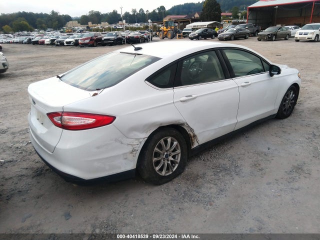 3FA6P0G70FR275584 Ford FUSION S