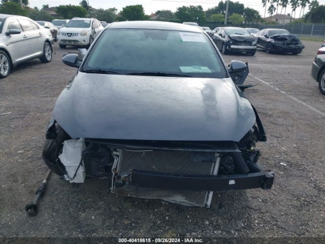 3KPF24AD4NE419111 KIA Forte Lxs