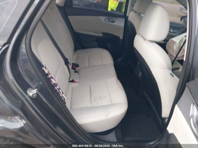 3KPF24AD4NE419111 KIA Forte Lxs