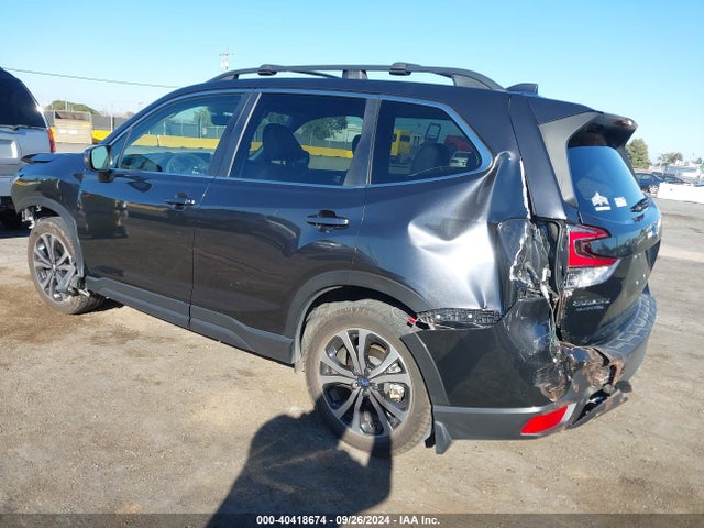 JF2SKAUC7KH472778 Subaru Forester Limited