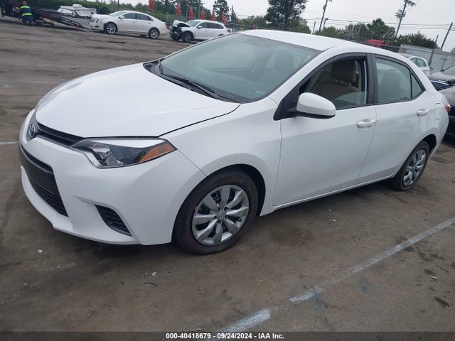 Toyota COROLLA LE 2015 2T1BURHE8FC263708 Image 2