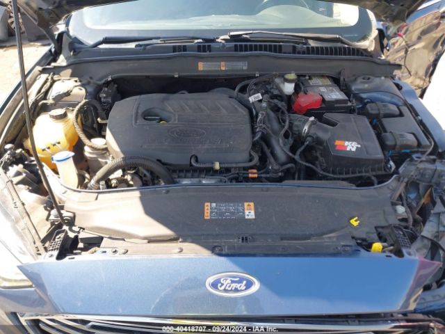 3FA6P0HD0JR232618 Ford FUSION SE