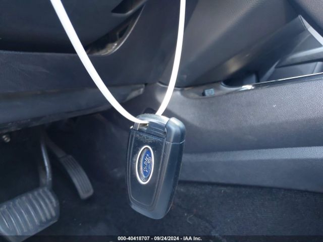 3FA6P0HD0JR232618 Ford FUSION SE