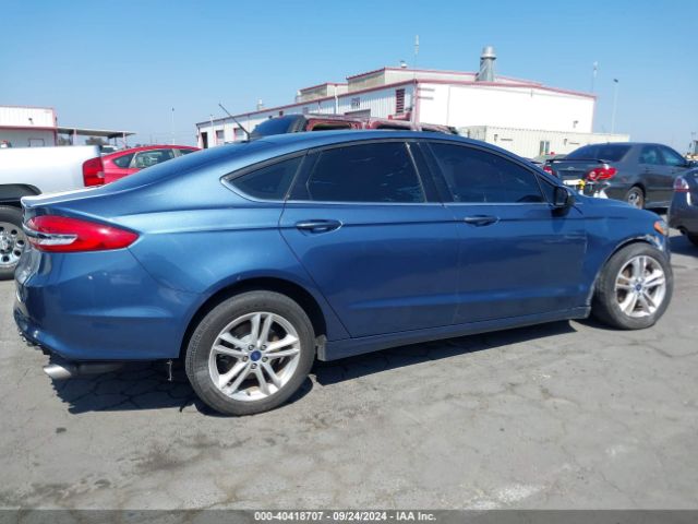 3FA6P0HD0JR232618 Ford FUSION SE