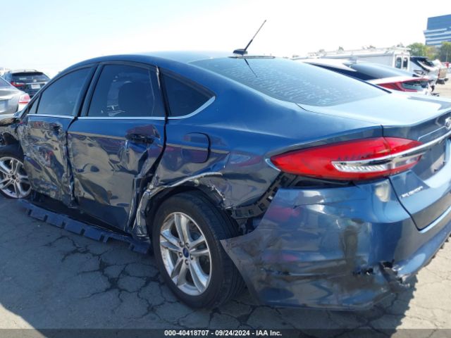 3FA6P0HD0JR232618 Ford FUSION SE