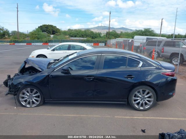 JM1BPABL0M1338645 Mazda MAZDA3
