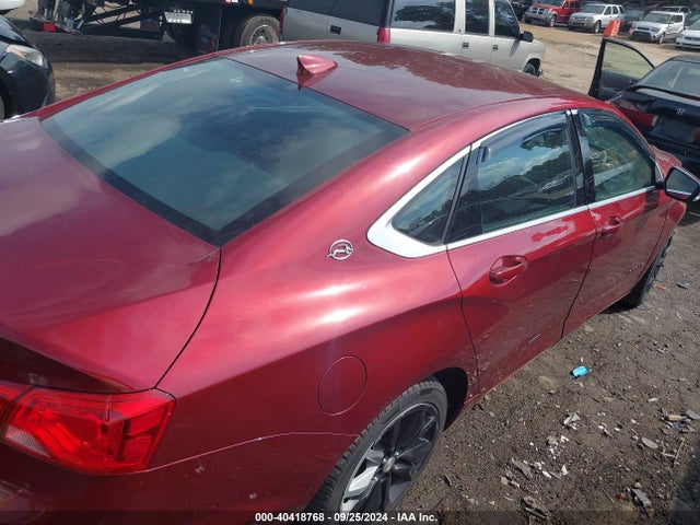 Chevrolet IMPALA 1LT 2017 2G1105S37H9144051 Image 18