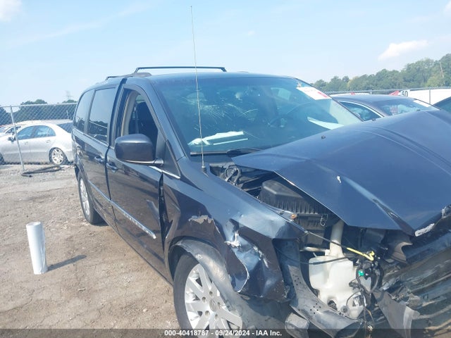 Chrysler Town & Country Touring 2014 2C4RC1BGXER217003 главное изображение