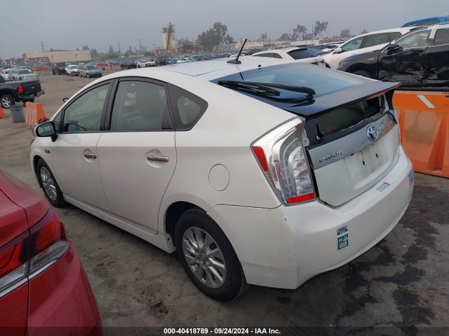 JTDKN3DP3E3058001 Toyota PRIUS PLUG-IN