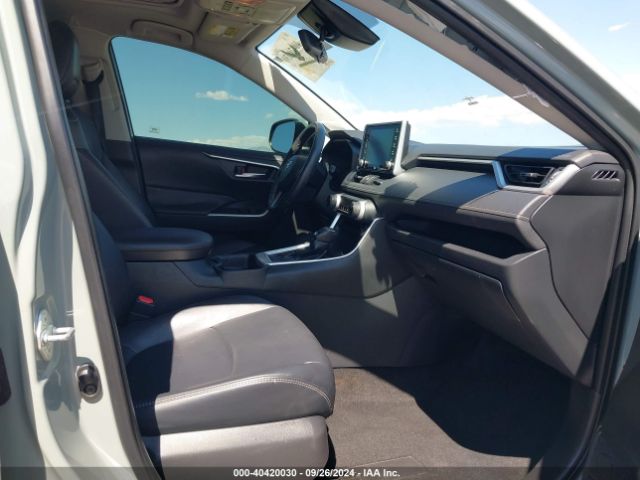 JTMC1RFV6LJ021676 Toyota Rav4 Xle Premium
