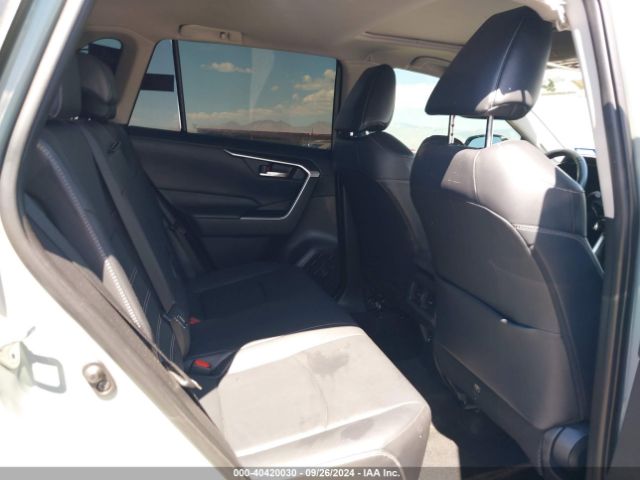 JTMC1RFV6LJ021676 Toyota Rav4 Xle Premium