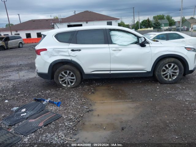 5NMS2CAD8KH075683 Hyundai Santa Fe Se